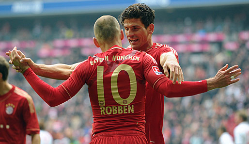 Die Erfolgsgaranten: Arjen Robben (l.) und Mario Gomez schnürten jeweils einen Doppelpack