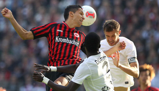 In der Hinrunde gewann Frankfurt gegen Freiburg in einem kurzweiligen Spiel 2:1