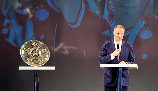 Karl-Heinz Rummenigge: "Es ist eine Verpflichtung für beide Klubs, damit seriös umzugehen."