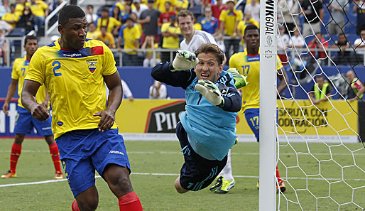 Rene Adler verletzte sich im Länderspiel gegen Ecuador und verpasst die Saisonvorbereitung vorerst