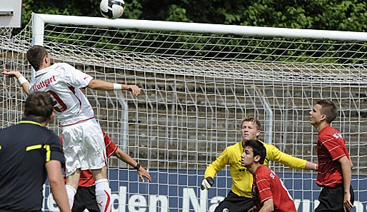 Konstantin Fuhry wechselt vom Reserveteam des VfB Stuttgart nach Hannover