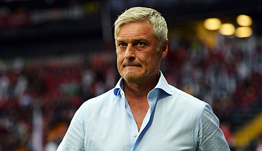 Eintracht-Trainer Armin Veh war trotz Sieg nicht zufrieden mit seiner Mannschaft