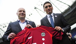 Hannover 96 hat Tayfun Korkut (r.) als neuen Cheftrainer vorgestellt