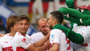 Nach zehn Spielen ohne Sieg (8 Niederlagen) kann Stuttgart endlich wieder feiern