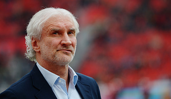 Rudi Völler will die Werkself für die kommende Saison kräftig verstärken