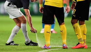 Die Einführung des Freistoßsprays in der Bundesliga könnte sich weiter verzögern