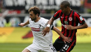 Admir Mehmedi (l.) wurde vor der Saison fest von den Freiburgern verpflichtet