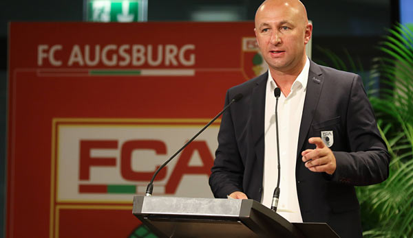Klaus Hofmann bei der Jahreshauptversammlung des FC Augsburg Anfang Dezember