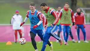 Bastian Schweinsteiger und Xabi Alonso bilden die Mittelfeldzentrale der Bayern
