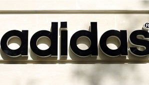 Das Adidas-Logo wird bis 2030 auf den Bayern-Trikots zu sehen sein