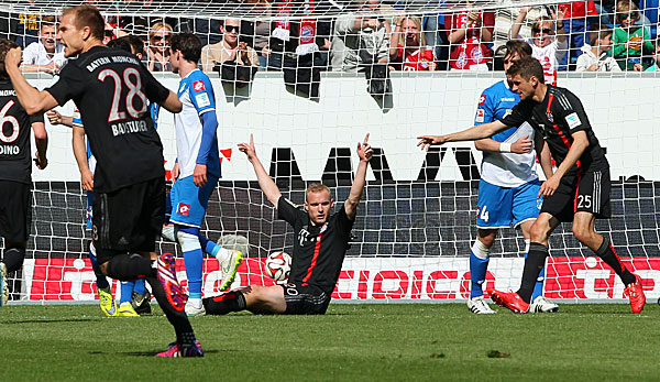Sebastian Rode feierte seinen Treffer gegen Hoffenheim im Sitzen