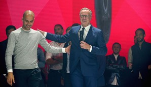 Pep Guardiola und Karl-Heinz Rummenigge blicken in eine rosige Zukunft beim FC Bayern
