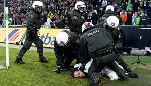 Die Polizei musste beim Spiel der Borussen gegen den Rivalen aus Köln eingreifen