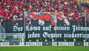 Fans von Bayer Leverkusen hatten im Spiel gegen Viktoria Köln Pyro gezündet