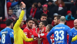 Für eine Tätlichkeit bekam Giulio Donati vom FSV Mainz 05 am Wochenende die rote Karte