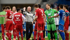 Peter Stöger und seine Kölner suchten nach Abpfiff die Diskussion mit Schiedsrichtern wie Gegnern