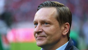 Horst Heldt wird am Sonntag schon von seinem Nachfolger Christian Heidel abgelöst