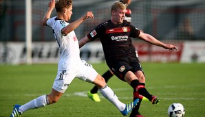 Hofft mit Bayer auf eine erfolgreiche Saison: Julian Brandt (r.)