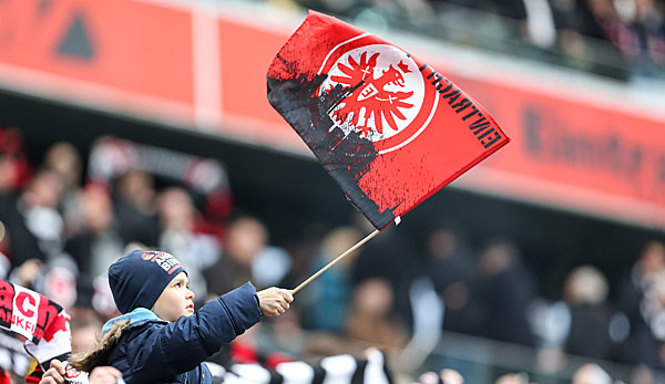 Eintracht Frankfurt befördert Furkan Zorba