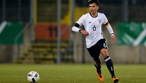 Leverkusen stattet Jugendspieler mit Profivertrag aus