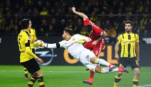 Roman Bürki hat sich im Spiel gegen den FC Bayern einen Mittelhandbruch zugezogen