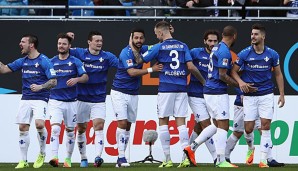 Darmstadt 98 läuft gegen Mainz 05 in Sondertrikots auf