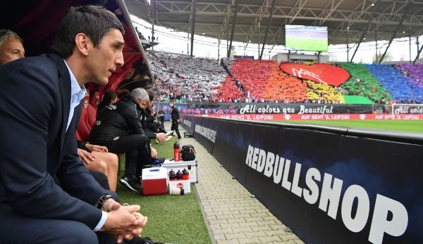 Tayfun Korkut übernahm Bayer Leverkusen von Roger Schmidt
