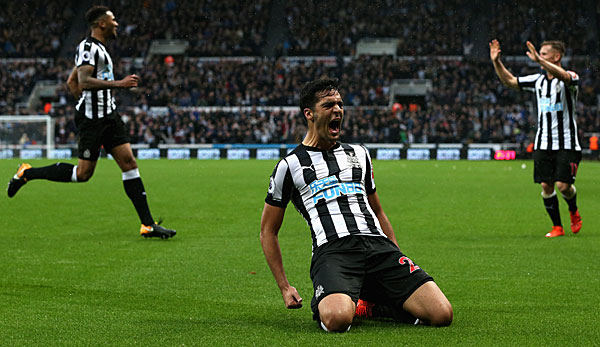 Mikel Merino freut sich über seinen Treffer für Newcastle United