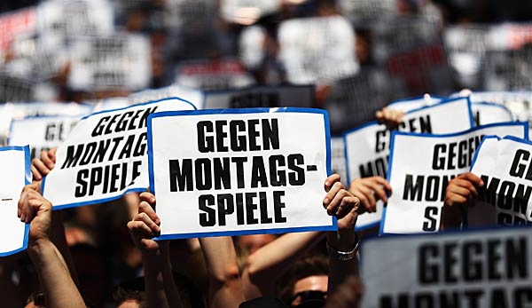 Bundesliga-Fans protestieren gegen Montagsspiele