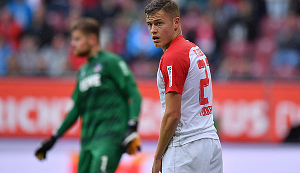 Alfred Finnbogason wird dem FC Augsburg bis zu sechs Wochen fehlen.