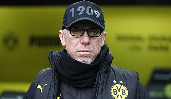 Peter Stöger verteidigte die Spielweise von Borussia Dortmund.