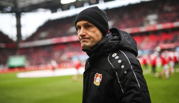 Heiko Herrlich war sichtlich unzufrieden mit der Niederlage Bayer Leverkusens gegen den 1. FC Köln