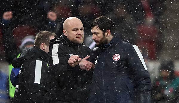 1. FSV Mainz 05: Sandro Schwarz und Rouven Schröder stellen sich einem Gespräch mit den Fans.