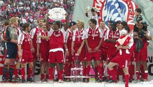 FC Bayern München, 2002/03 (75 Punkte) - 16 Punkte Vorsprung auf den VfB Stuttgart