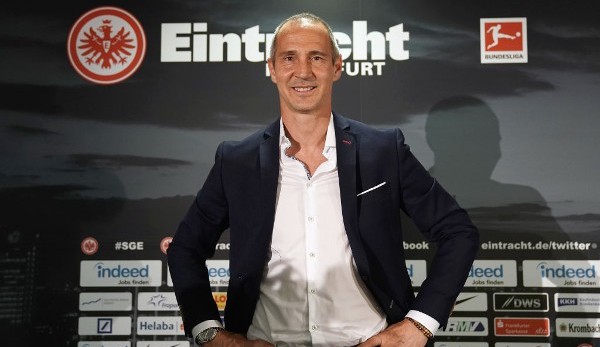 Adi Hütter von Eintracht Frankfurt muss einige Spieler ersetzen.