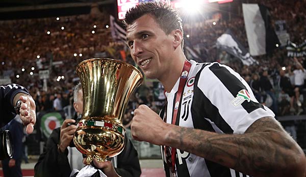 Mario Mandzukic bleibt wohl bei Juventus Turin.