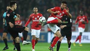 Karim Onisiwo (re.) markierte am vergangenen Freitag den vierten Mainz-Treffer bei der 5:0-Machtdemonstration gegen den SC Freiburg.