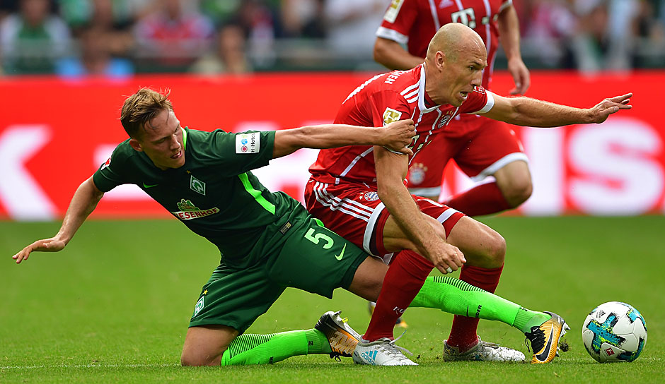 FC Bayern gegen Werder Bremen - ein Duell, das seit jeher für Rivalität steht. Vor dem Aufeinandertreffen in der Bundesliga blicken wir auf die legendärsten Duelle zwischen den beiden Teams.