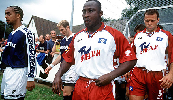 Patrick Owomoyela (li.) spielte mit dem Lüneburger SK unter anderem gegen den HSV II.