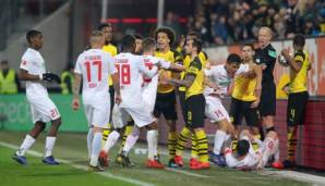 Borussia Dortmund und der FC Augsburg treffen am 1. Spieltag der Bundesliga aufeinander.