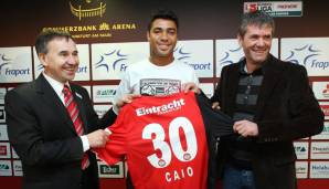 CAIO (Eintracht Frankfurt, 2008/09): Wurde durch die Ablösesumme von 3,8 Mio. Euro zum damaligen Top-Transfer der SGE. Der Offensivmann konnte die in ihn gesetzten Hoffnungen nie erfüllen. In 95 Pflichtspielen sammelte Caio nur 14 Scorerpunkte.