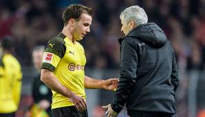 Trainer Lucien Favre von Borussia Dortmund hat das Gerücht, er habe Mario Götze bei dessen Auswechslung beim Revierderby gegen den FC Schalke 04 (0:0) absichtlich ignoriert, dementiert.