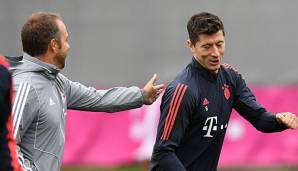 Starstürmer Robert Lewandowski vom FC Bayern München hat Interimstrainer Hansi Flick gelobt. Er hofft, dass der Ex-Profi mindestens bis zum kommenden Sommer beim FCB an der Seitenlinie stehen wird.