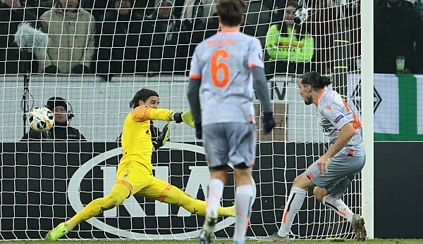 Gladbach schied nach einem Last-minute-Gegentor gegen Istanbul Basaksehir aus der Europa League aus.