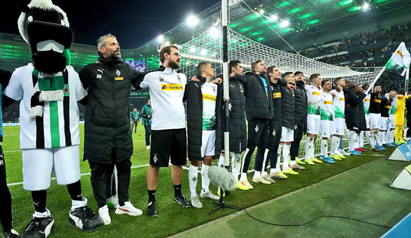 Borussia Mönchengladbach bauten seinen Vorsprung auf Meister Bayern München auf sieben Punkte aus.