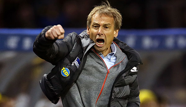 Die Freude bei Jürgen Klinsmann über den neuen Investor bei der Hertha BSC ist groß.