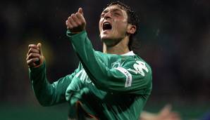 Platz 19: Mesut Özil (Werder Bremen). 100. Spiel am 1. Mai 2010 mit 21 Jahren, 6 Monaten und 16 Tagen.