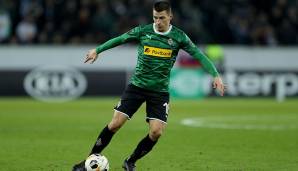 Platz 37: Stefan Lainer (Borussia Mönchengladbach) - 982 Ballkontakte in 15 Spielen.