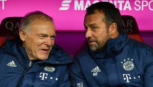 Hermann Gerland und Hansi Flick tüfteln beim FC Bayern zusammen den Plan für die Rückrunde aus.
