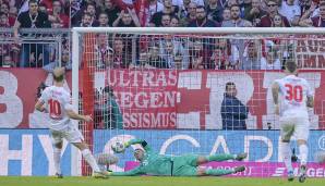 GEHALTENE ELFMETER - Manuel Neuer: Einen von vier Elfmetern pariert.